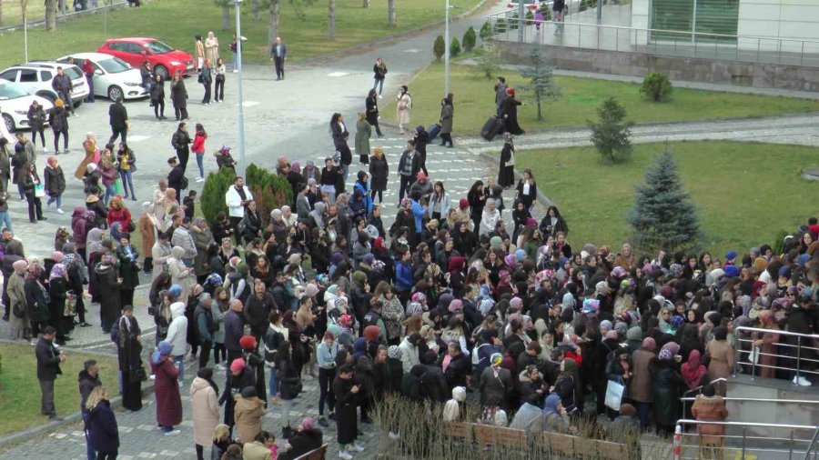 8 Mart’ta Kadınlara Özel ‘toplu İş Görüşmesi’