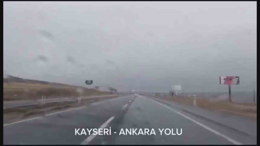 Polis Ekiplerinden Yol Durum Bilgilendirmesi