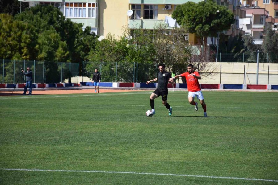 Silifke Belediye:2 - Anadolu Üniversitesi Spor Kulübü:0