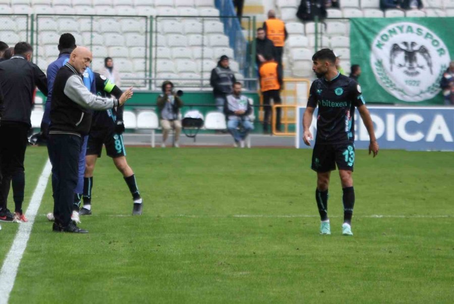 Trendyol Süper Lig: Konyaspor: 2 - Adana Demirspor: 1 (ilk Yarı)