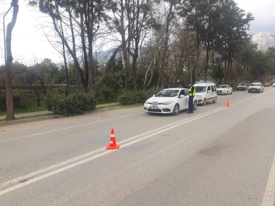 Trafikte Kuralları İhlal Edenlere 1 Milyon 275 Bin Lira Ceza