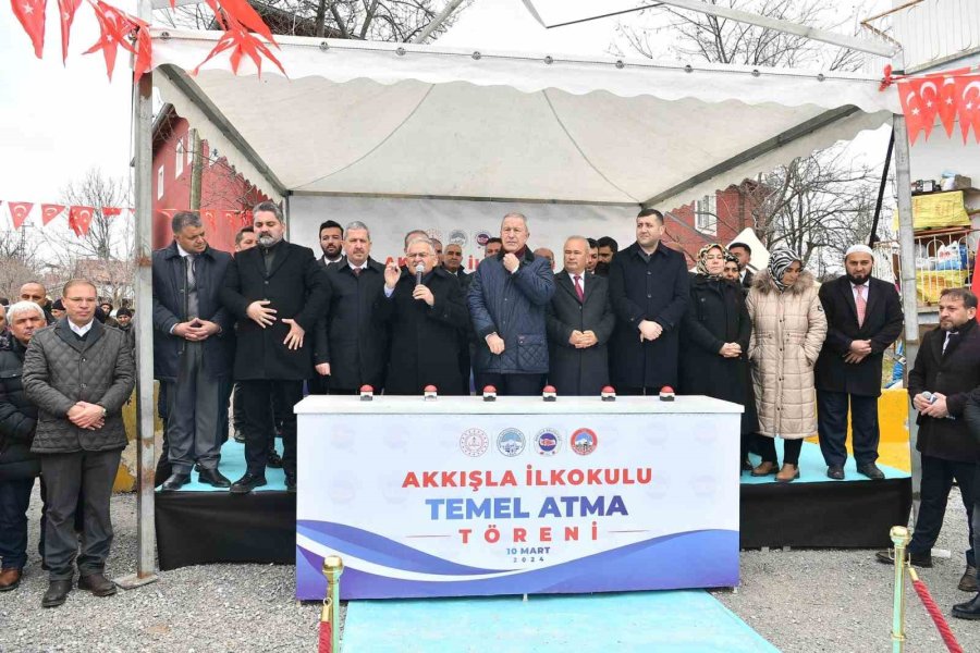 Başkan Büyükkılıç, Akkışla İlkokulu Temel Atma Töreni’ne Katıldı