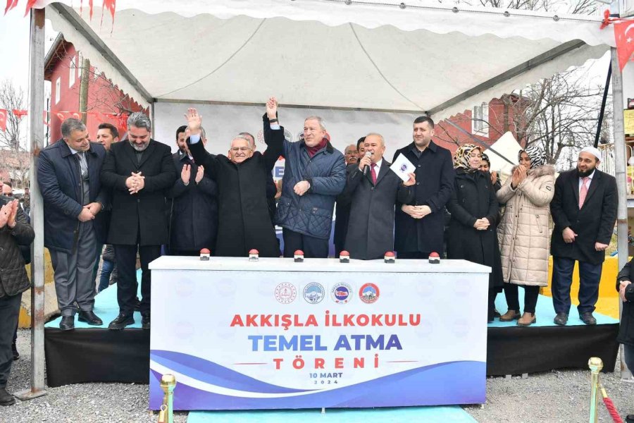 Başkan Büyükkılıç, Akkışla İlkokulu Temel Atma Töreni’ne Katıldı