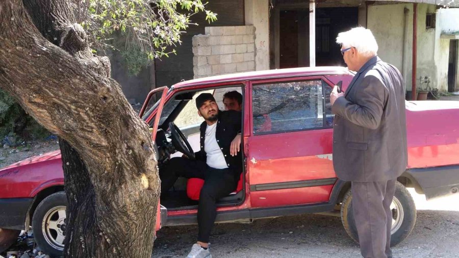 Müstakil Evdeki Patlamalar Mahalleliyi İsyan Ettirdi