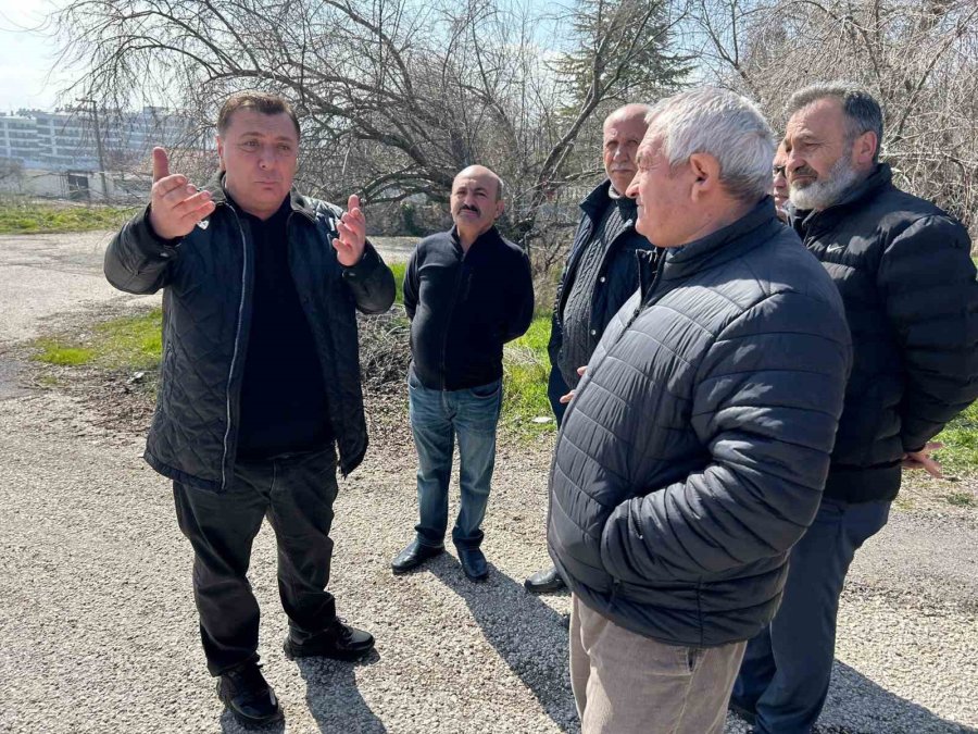 Özkan Alp, Çankaya’da Kaldırım Asfalt Olmayan Sokaklardaki Vatandaşla Buluştu