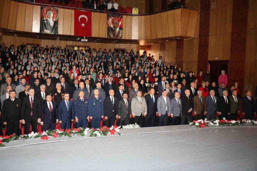 Vali Çiçek: ”istiklal Marşı’mız Başlı Başına Bir Şaheserdir”