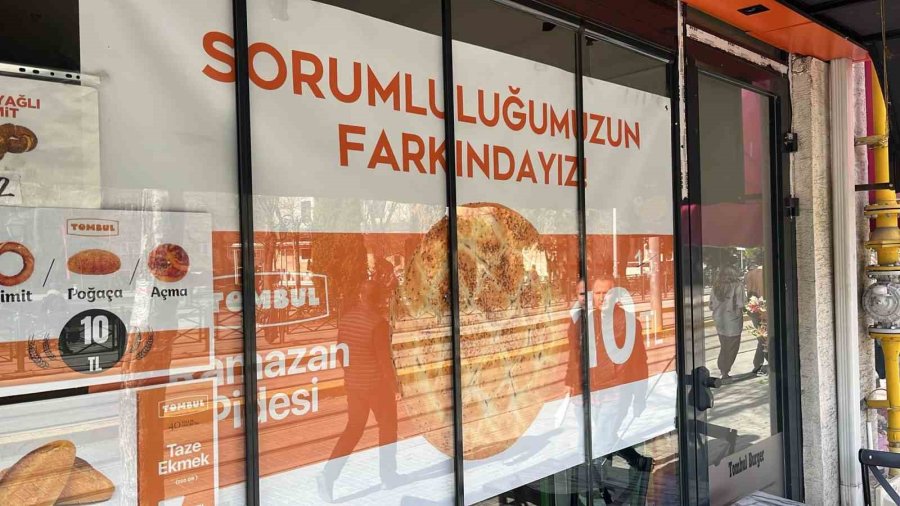 Poşetini Getirene Ekmeği Ucuza Satan Fırıncı Çevre Kirliliğine Engel Oluyor