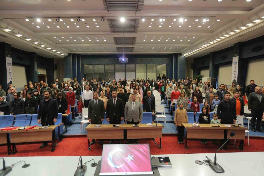 Büyükşehir’in İstiklal Marşı Okuma Yarışması Ödül Töreni Gerçekleştirildi