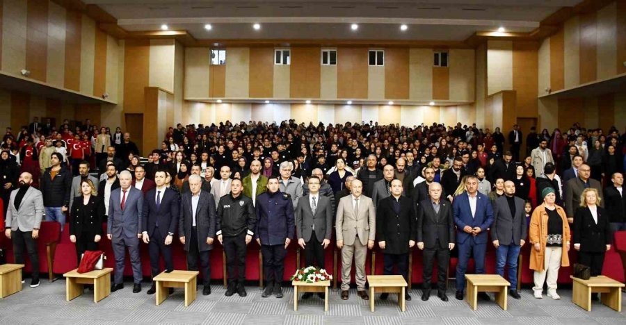 Kulu’da İstiklal Marşı’nın Kabulü Ve Mehmet Akif Ersoy’u Anma Programı Yapıldı