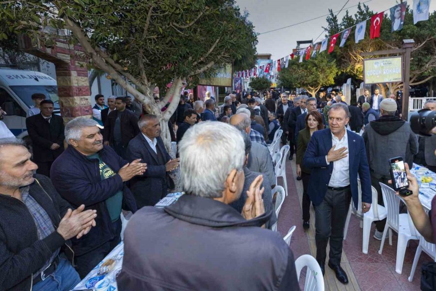 Başkan Seçer, İftar Sofrasında Vatandaşlarla Bir Araya Geldi