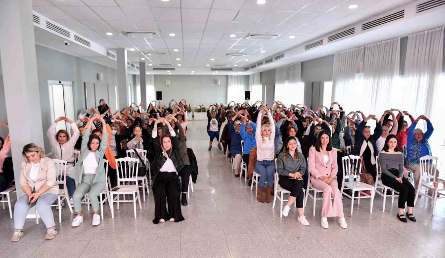 Mersin’de ’sağlıkla Kadın’ Semineri Düzenlendi