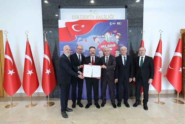 “eskişehir’deki Okullarda Halk Sağlığı Farkındalığının Artırılması İle Sağlığın Geliştirilmesi Ve Güçlendirilmesi” İş Birliği Protokolü İmzalandı