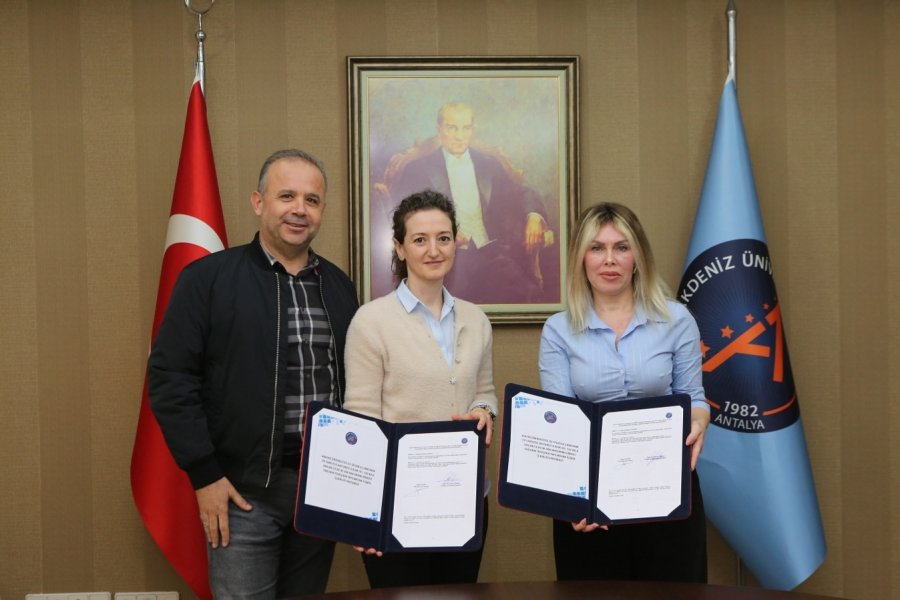 Akdeniz Üniversitesi Hastanesi’ne Hayırsever Desteği