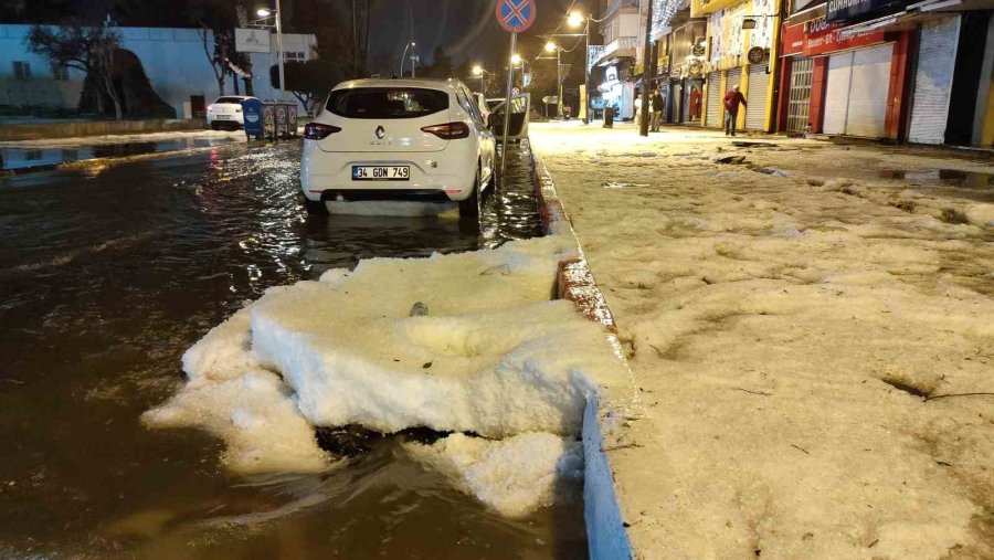 Antalya’da Dev Hortum Panik Dolu Anlar Yaşattı