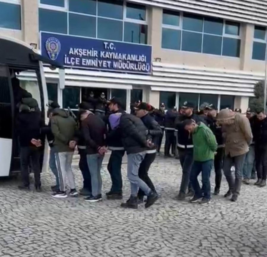 Konya Merkezli 14 İlde Dolandırıcılık Çetesi Çökertildi: 33 Tutuklama