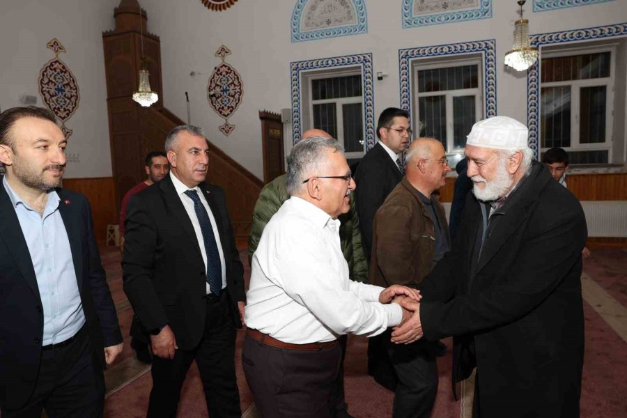 Büyükkılıç’tan Vatandaşlarla İftar Ve Teravih Buluşması