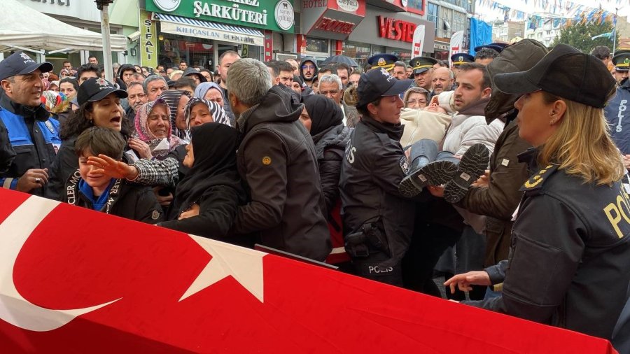 Şehit İlker Duran Son Yolculuğuna Uğurlandı