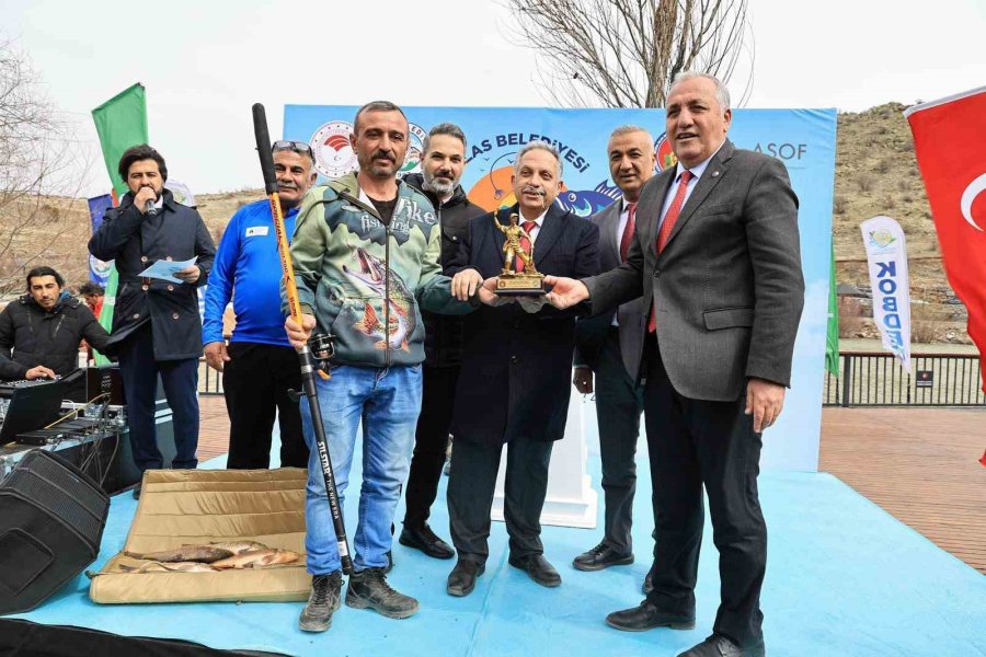 Zincidere Göletinde Bir İlk; Olta Balıkçılığı Yarışması