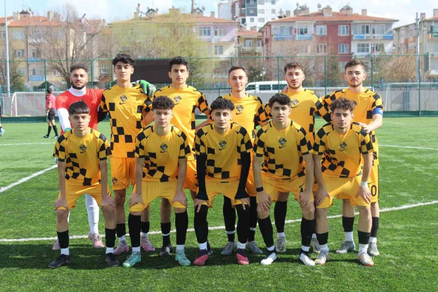 Kocasinan Şimşekspor U18 Takımı Şampiyon Oldu