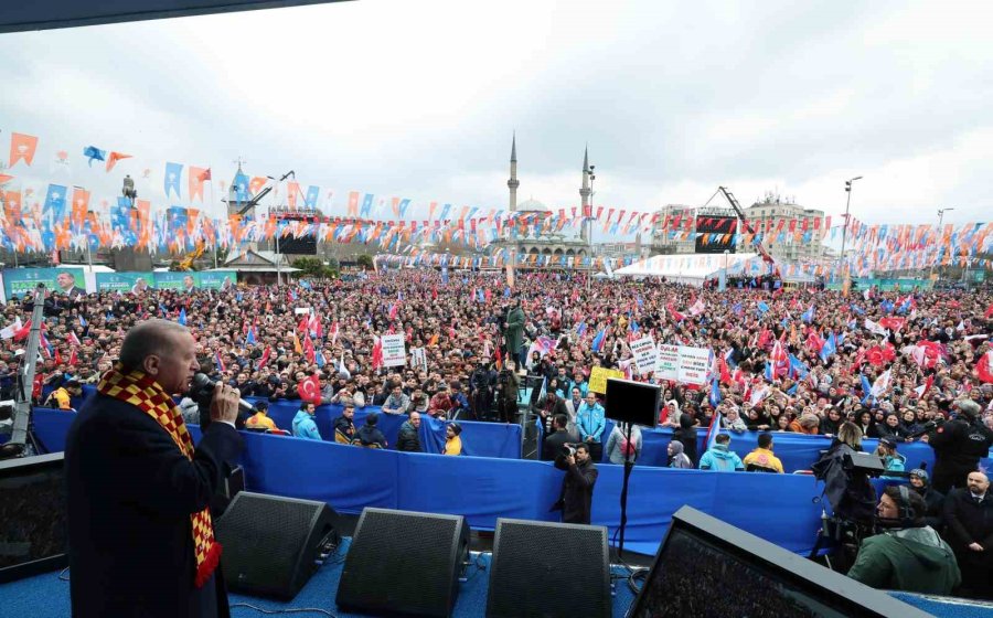 Cumhurbaşkanı Erdoğan: "kamu Bankalarımız Emeklilerin Komisyon Ödemesini 8 Bin Tl İle 12 Bin Tl Olarak Belirledi"