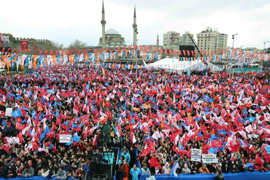 Cumhurbaşkanı Erdoğan: "kamu Bankalarımız Emeklilerin Komisyon Ödemesini 8 Bin Tl İle 12 Bin Tl Olarak Belirledi"