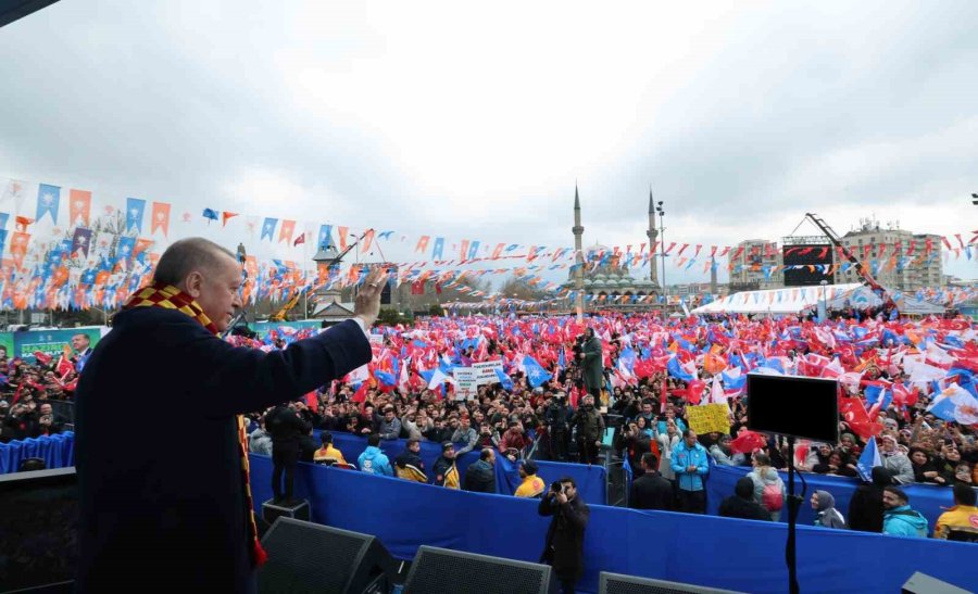 Cumhurbaşkanı Erdoğan: "kamu Bankalarımız Emeklilerin Komisyon Ödemesini 8 Bin Tl İle 12 Bin Tl Olarak Belirledi"