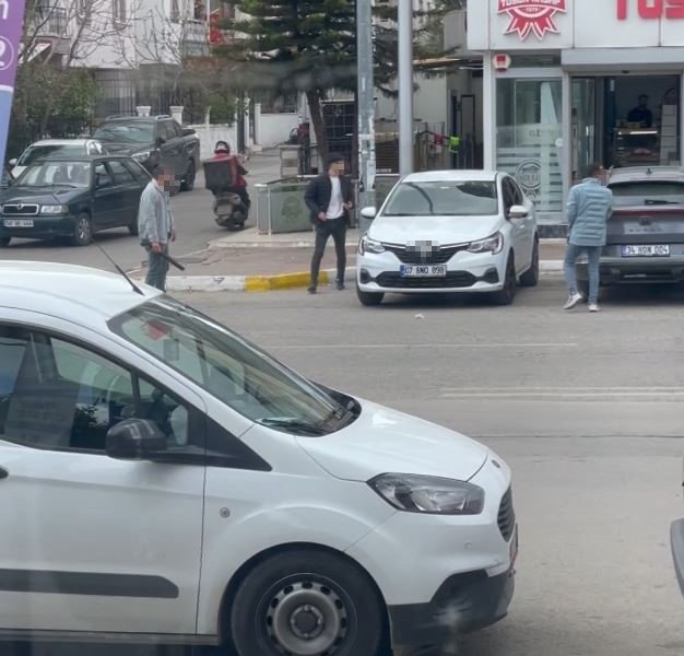 Antalya’da Alacak Verecek Meselesinde Silahlar Konuştu: 7 Yaralı, 12 Gözaltı