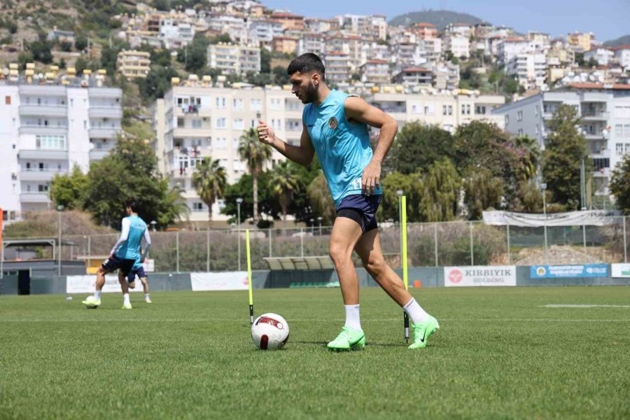 Alanyaspor, Gaziantep Fk Maçı Hazırlıklarını Tamamladı