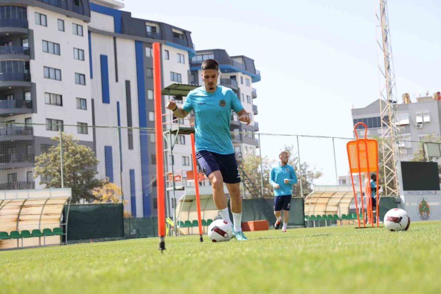 Alanyaspor, Gaziantep Fk Maçı Hazırlıklarını Tamamladı