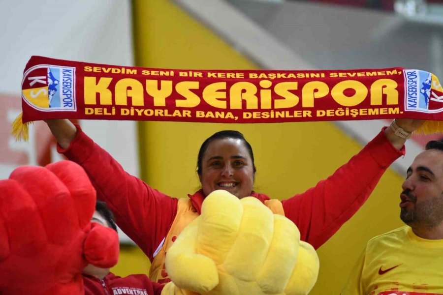 Trendyol Süper Lig: Kayserispor: 0 - Kasımpaşa: 1 (ilk Yarı)