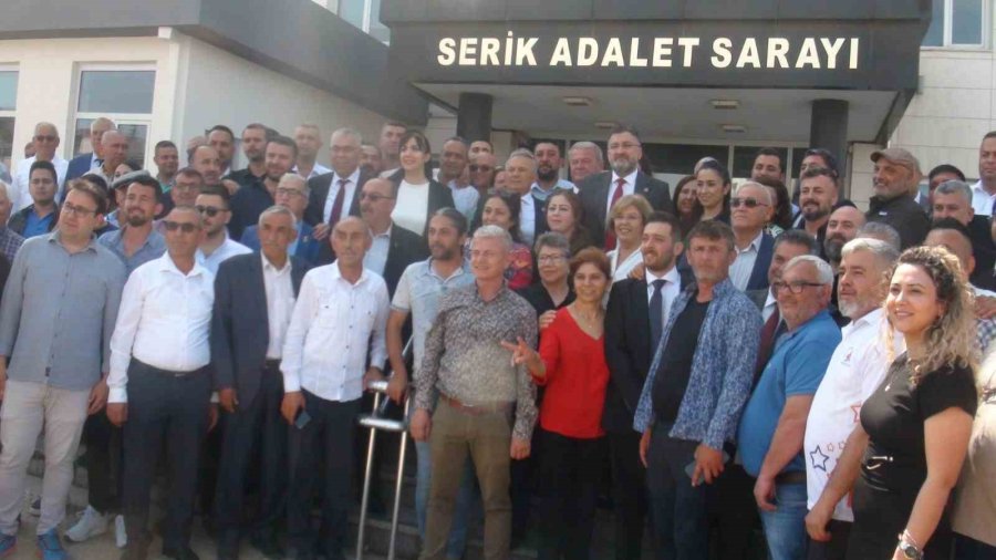 Serik Belediye Başkanı Kumbul Törenle Mazbatasını Aldı