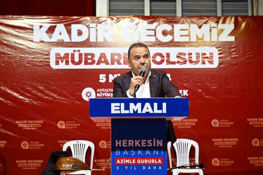 Başkan Böcek Kadir Gecesi’ni Elmalı’da Geçirdi