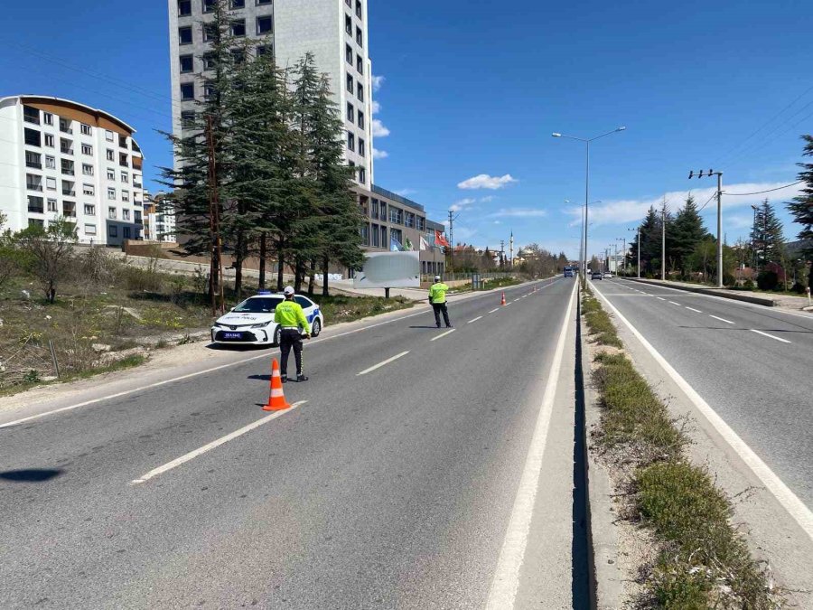 Polis Ekiplerinin Ramazan Bayramı İçin Denetim Ve Eğitim Faaliyetleri Devam Ediyor