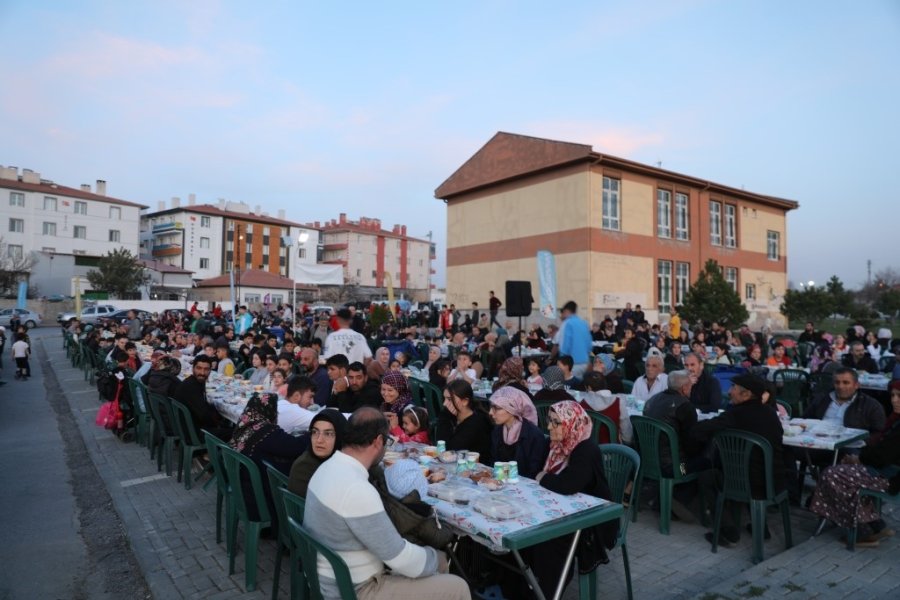 Kocasinan, Ramazan Ayı’nda On Binlerce Vatandaşın Gönlüne Dokundu