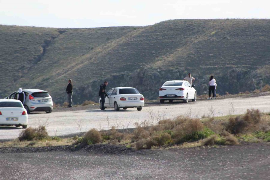 Bayram Tatilinde Meke Gölü Ve Acıgöl’e Ziyaretçi Akını