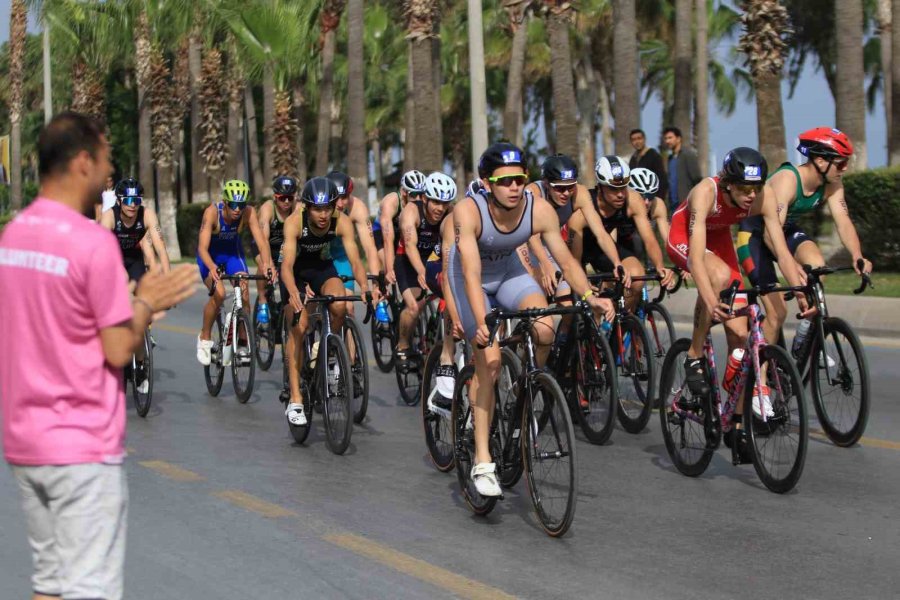 Mersin’de Avrupa Triatlon Genç Kadınlar Ve Genç Erkekler Kupası Yapıldı