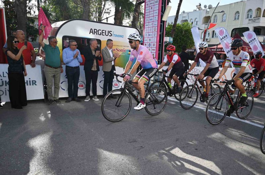 Akra Gran Fondo Powered By Ag Tohum Bisiklet Yarışı Yapıldı