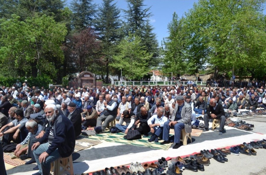 Günyüzü İlçesinde Yağmur Duaları Yapılıyor