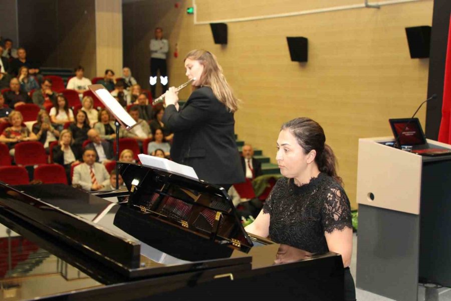 Eskişehir Teknik Üniversitesi’nde Emeklilik Töreni Gerçekleştirildi