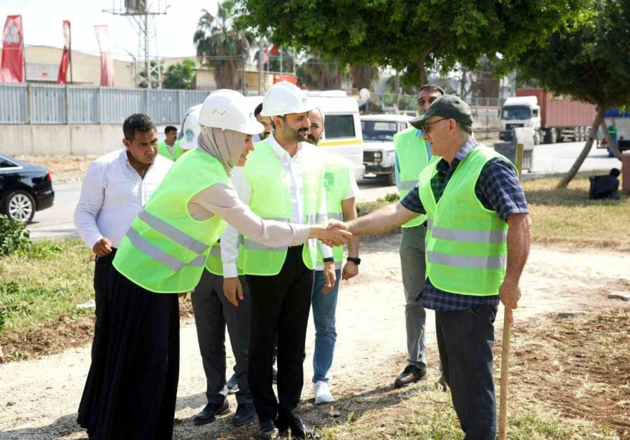 Yaşar Kemal Parkı Yenileniyor