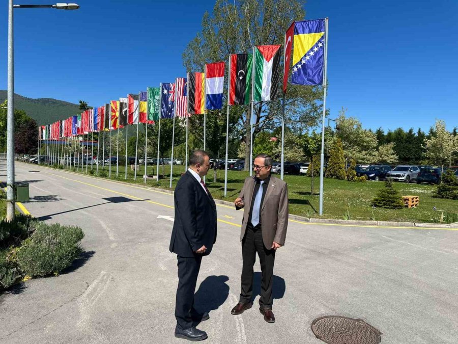 Asü Rektörü Prof. Dr. Arıbaş Yeni İş Birlikleri İçin Bosna Hersek’te