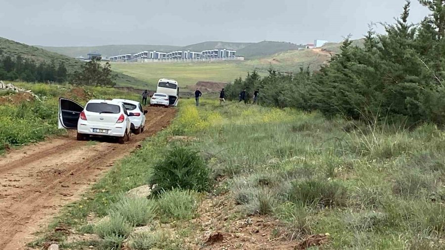 Aksaray’da Uyuşturucu Satıcıları İle Polis Kovalamacası