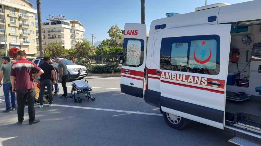 Zincirleme Trafik Kazası: 1 Yaralı