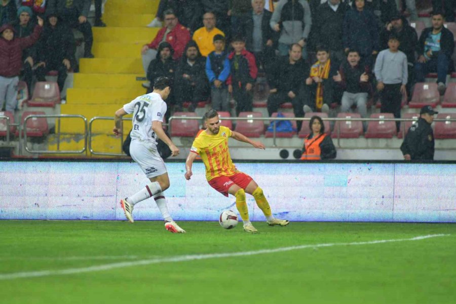 Trendyol Süper Lig: Kayserispor: 2 - Fatih Karagümrük: 2 (maç Sonucu)