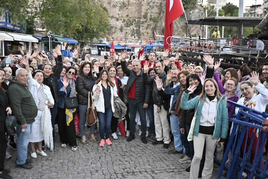 Çevreci Kağıtlara Yazılan Dilekler Akdeniz’le Buluştu