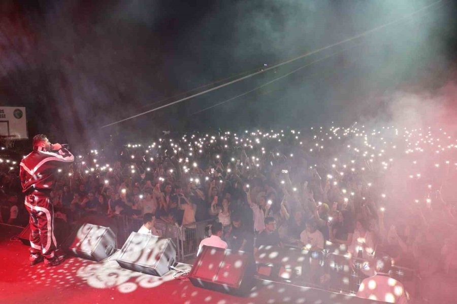 Toros Üniversitesi Bahar Şenlikleri Renkli Anlara Sahne Oldu