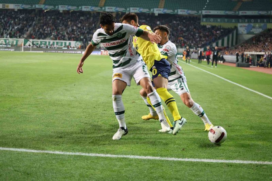 Trendyol Süper Lig: Konyaspor: 0 - Fenerbahçe: 0 (ilk Yarı)