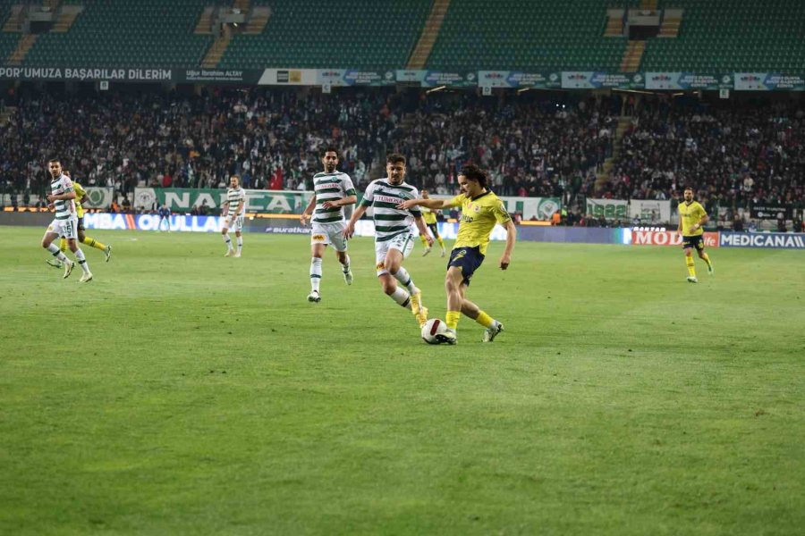 Trendyol Süper Lig: Konyaspor: 0 - Fenerbahçe: 0 (ilk Yarı)