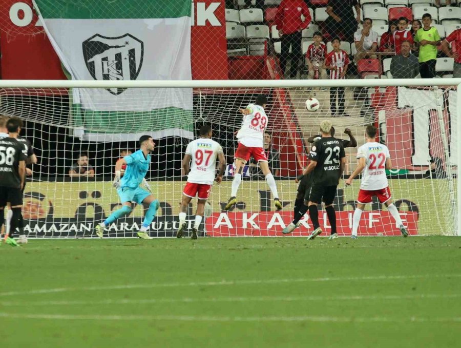 Trendyol Süper Lig: Antalyaspor: 1 - Pendikspor: 2 (maç Sonucu)