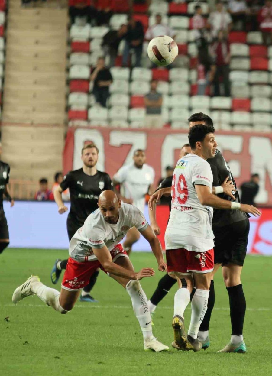 Trendyol Süper Lig: Antalyaspor: 1 - Pendikspor: 2 (maç Sonucu)